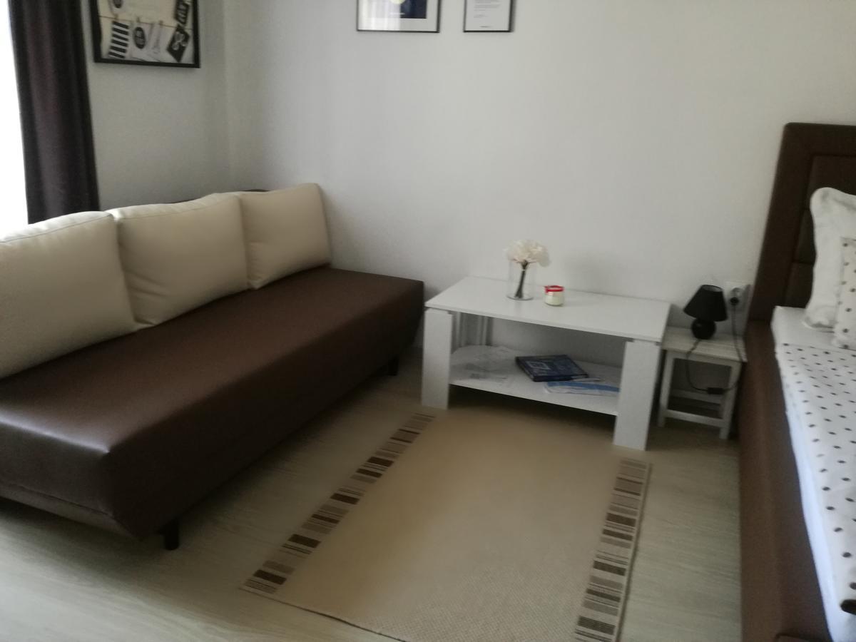 סלאבונסקי ברוד Guesthouse Coco מראה חיצוני תמונה