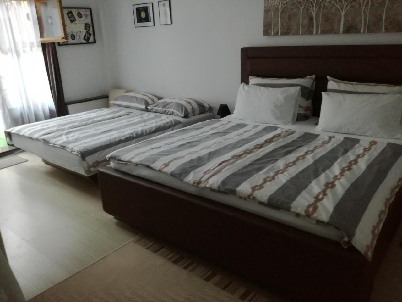 סלאבונסקי ברוד Guesthouse Coco מראה חיצוני תמונה